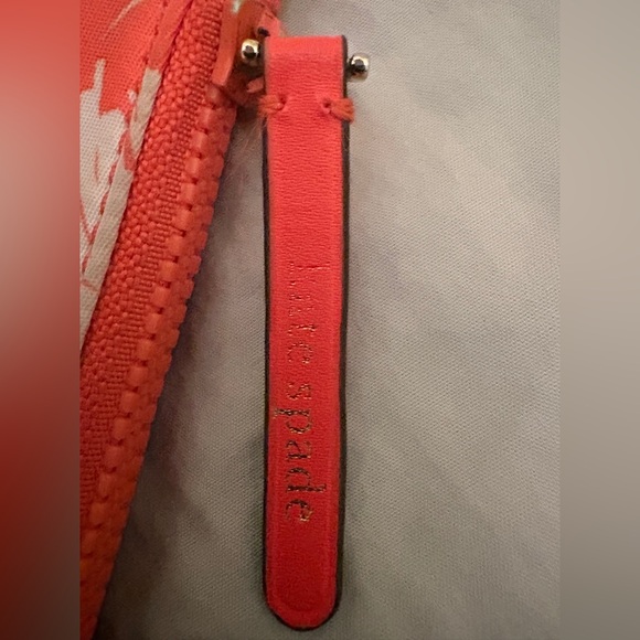 Kate Spade - Picture 3 of 7